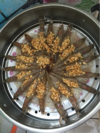 美味的蒜蓉开背虾做法图解12)