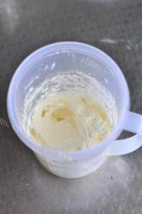 自制焦糖炼乳布丁做法图解12)
