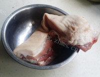 美味的把子肉做法图解1)