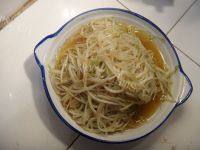 口感饱满的小炒豆芽
