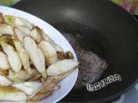 家常菜虾子焖茭白做法图解9)