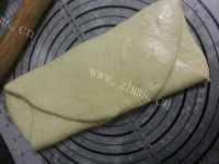 美味的淡奶油面包做法图解5)