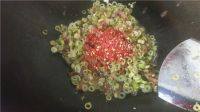 小笋炒腊肉做法图解6)