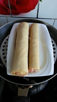 美味的干豆腐猪肉卷做法图解4)