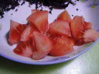 美味的番茄紫菜蛋花汤做法图解4)