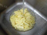 干煸土豆丝做法图解2)