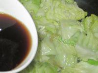 家常菜蚝油手撕包菜做法图解7)