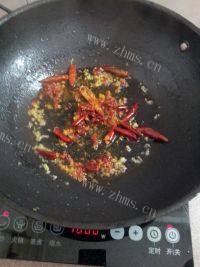 木耳炒肉丝自制做法图解5)