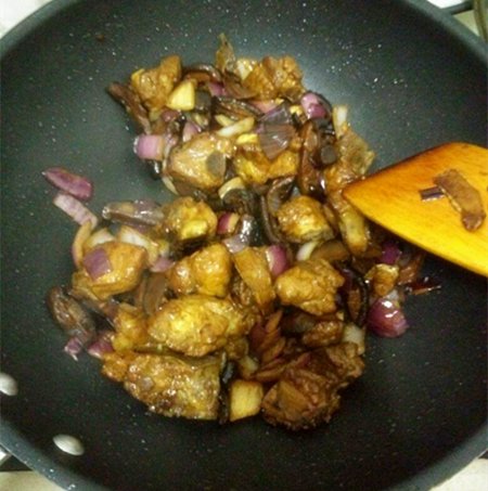 色香味浓的洋葱炒肉