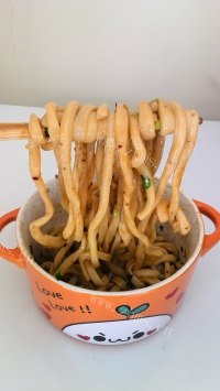 家常拌面做法图解11)