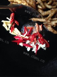 美味的香辣鸡爪做法图解5)