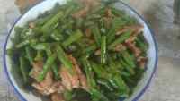 家常菜豆角炒肉丝