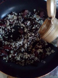 午餐梅干菜香肠饭做法图解8)
