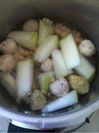 美味的冬瓜丸子汤