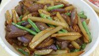 好吃的茄子土豆烧豆角做法图解6)