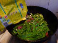 「DIY美食」荷兰豆炒腊肠