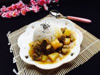 美味的咖喱牛肉饭