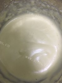 鲜美可口巧克力熔岩蛋糕做法图解5)