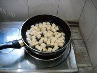 家常菜香菇肉末烧豆腐做法图解5)