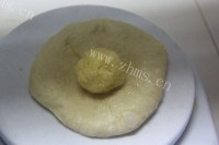香飘十里的椰蓉花形面包做法图解20)
