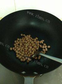 下酒菜油炒花生做法图解2)