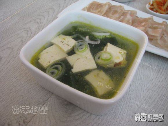 裙带菜豆腐汤