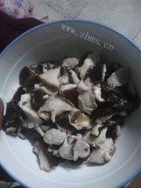 秀色可餐的香菇肉酱做法图解1)