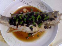 家常菜豆豉蒸鱼