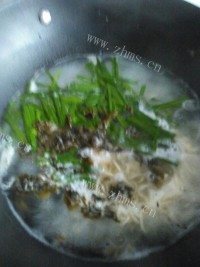 简单的素谱烂糊面做法图解2)
