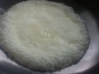 自制牛奶冻做法图解5)