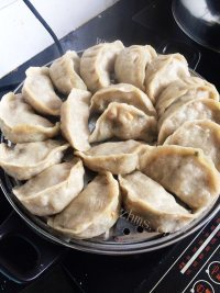 健康营养的蒸粗粮素饺做法图解16)