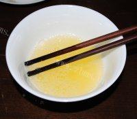 营养的蛋白椰蓉球做法图解3)