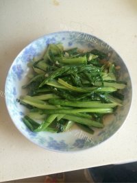 DIY蒜蓉油麦菜做法图解6)