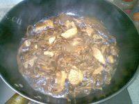 家常菜豆干烧肉