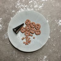 香喷喷的挤挤小猪面包做法图解10)