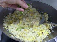 自己做的豌豆蛋炒饭