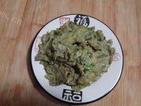 诱人的香椿炒鸡蛋