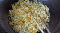韭菜鸡蛋馅水饺做法图解3)