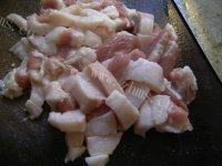 家常菜肉片炒苦瓜做法图解4)