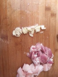家常菜扁豆炒肉做法图解2)