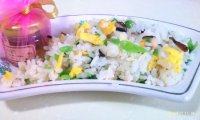 自己做的香菇鸡蛋炒饭做法图解12)