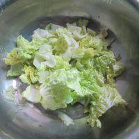 家常菜猪油炒白菜做法图解1)