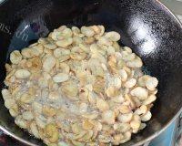 香脆的怪味胡豆做法图解4)