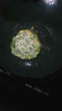 自制菠菜鸡蛋饼做法图解4)