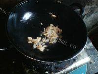 易做的咸鱼茄子煲做法图解6)