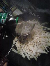 鲜香的炒土豆做法图解5)
