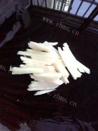 家常菜板栗蒸鸡做法图解3)