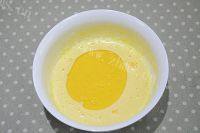 易学的抹茶戚风蛋糕做法图解4)