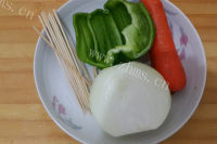 美味的烤鸡肉串做法图解6)