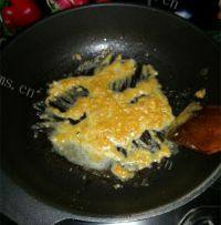 「手工美食」蟹黄焗苦瓜做法图解8)